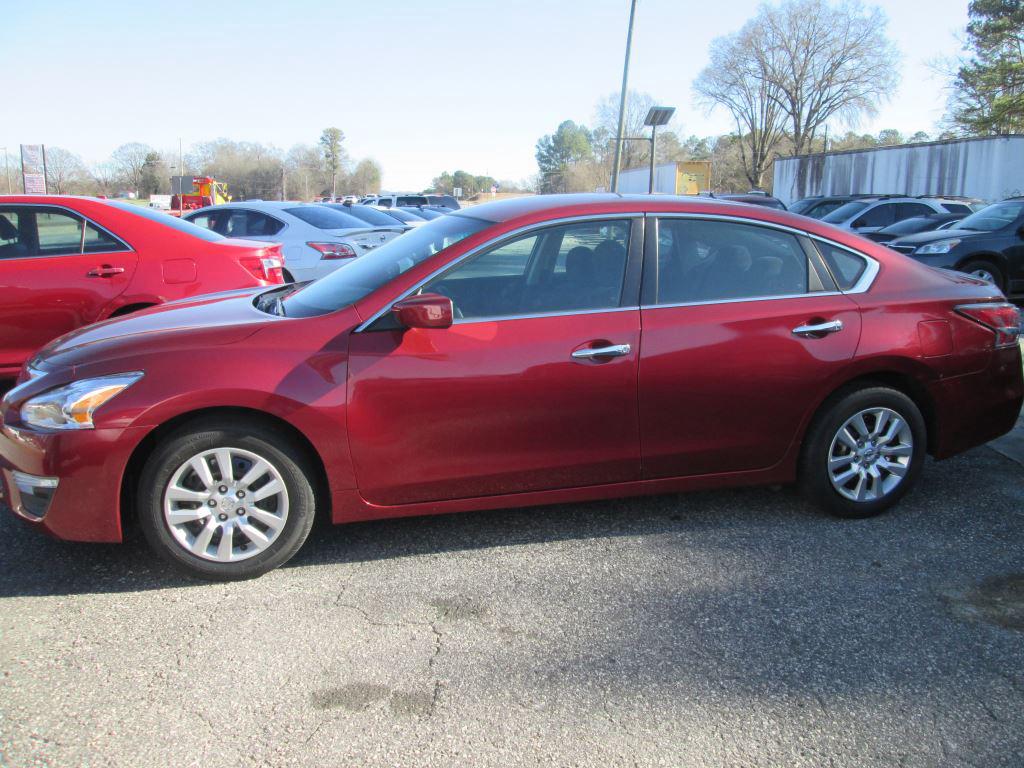 2014 Nissan Altima's photo
